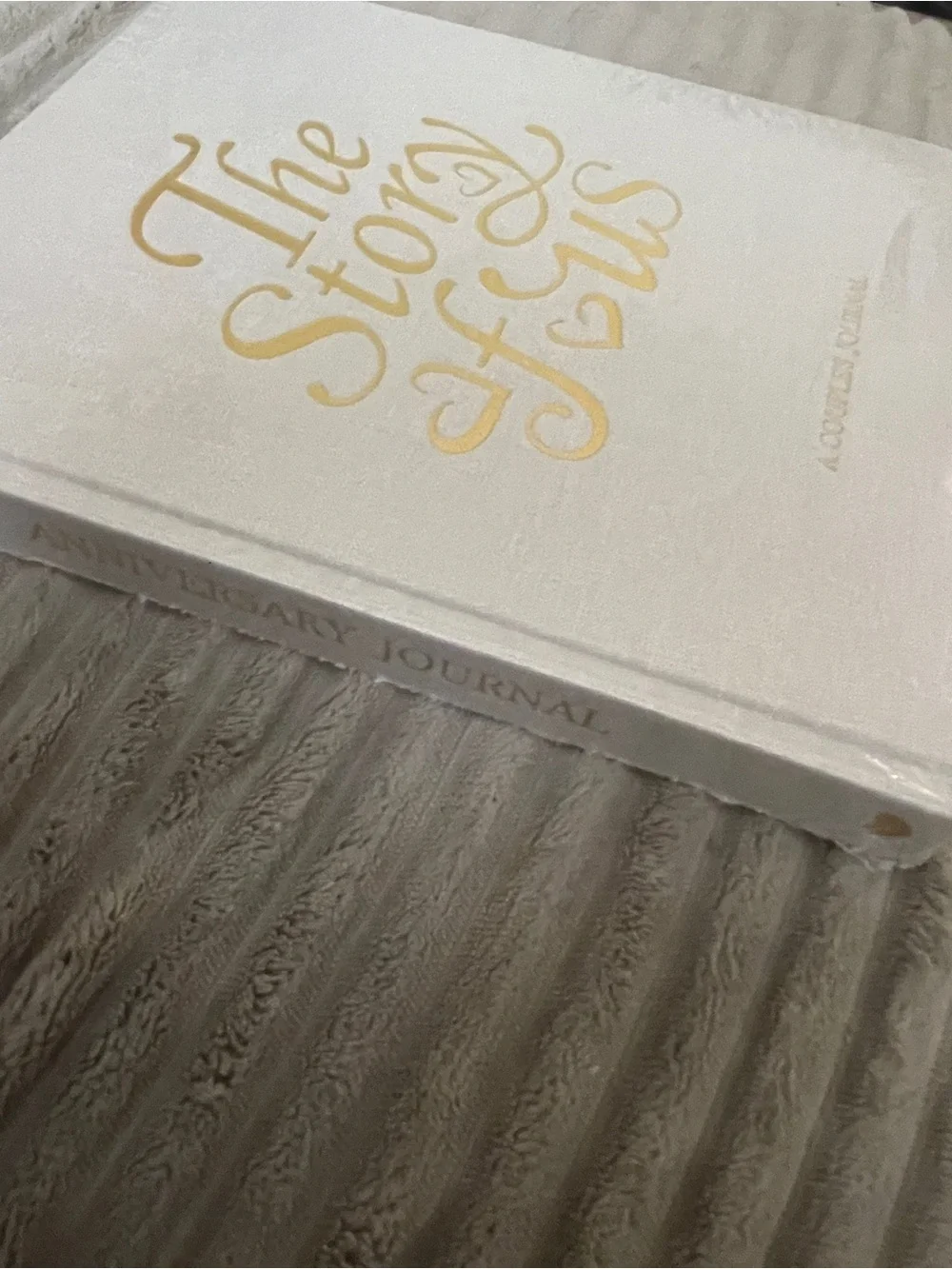 The Story of Us, Linen Dating 1st to 70th Anniversary Couple Memory Book